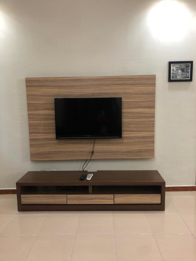Crown Imperial Court Apt At Brinchang Centre מראה חיצוני תמונה