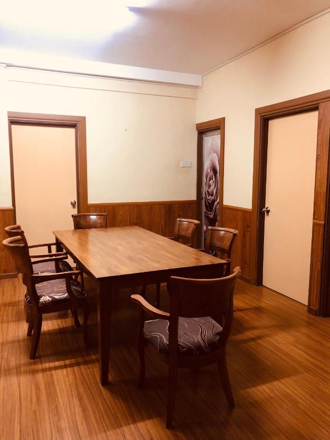 Crown Imperial Court Apt At Brinchang Centre מראה חיצוני תמונה