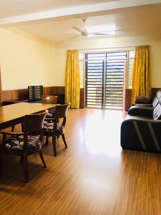 Crown Imperial Court Apt At Brinchang Centre מראה חיצוני תמונה